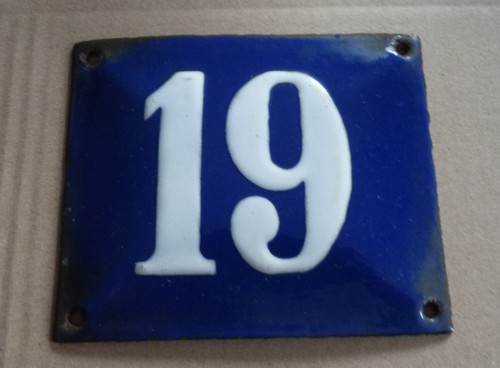Alte hausnummer - 19, *