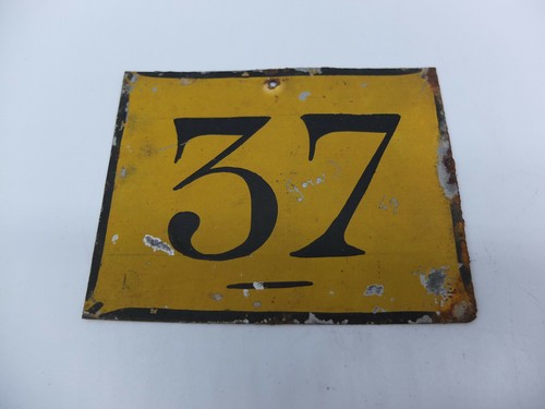 Hausnummer gelb blech - 37,
